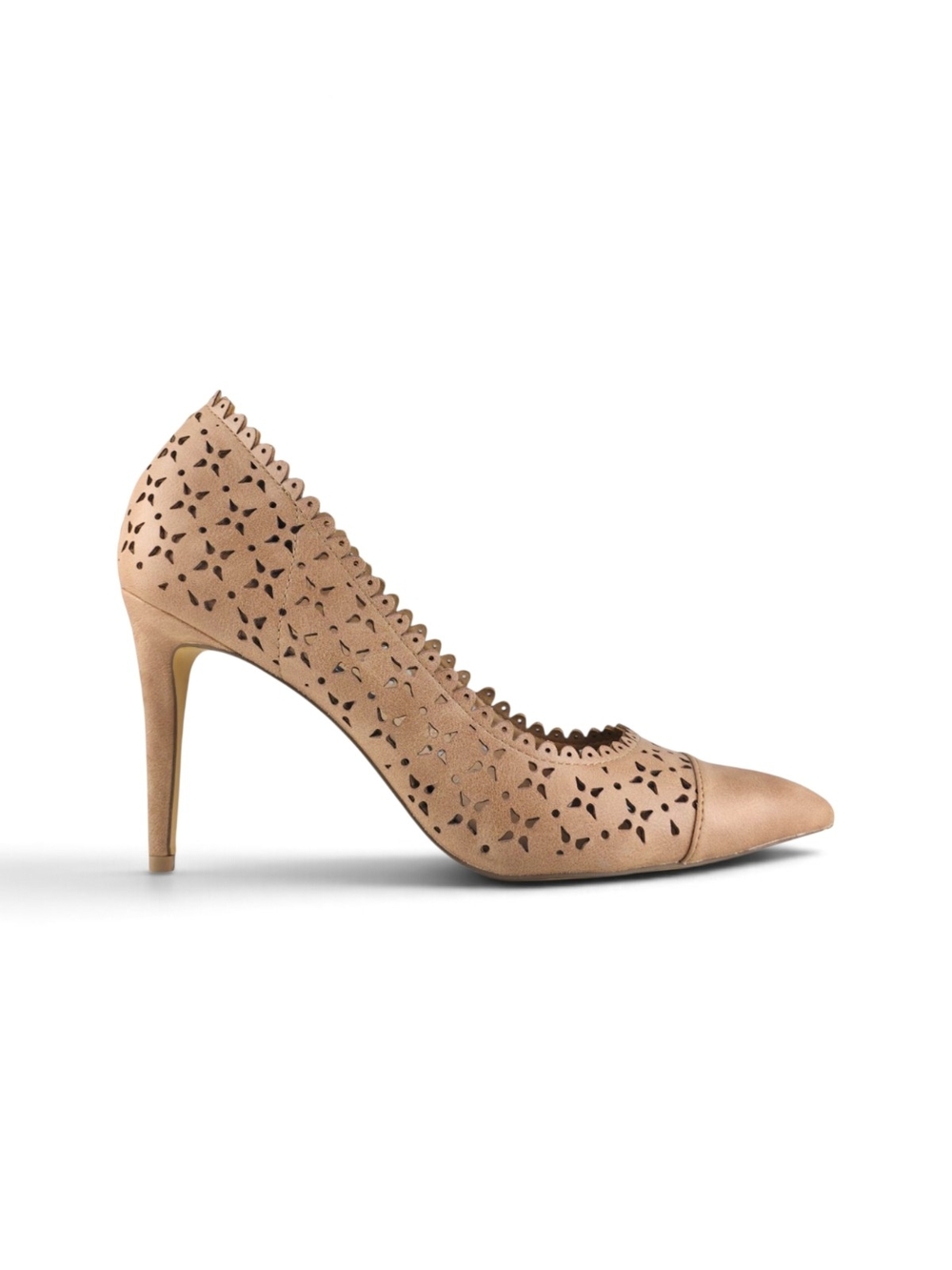 DAVID AARON Nude Beige Laser Cut Out Scalloped Pointed Toe Heels